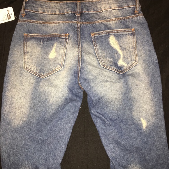 Refugee jeans - Picture 3 of 4